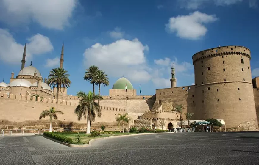 Explore 6 Days Cairo Tour Package