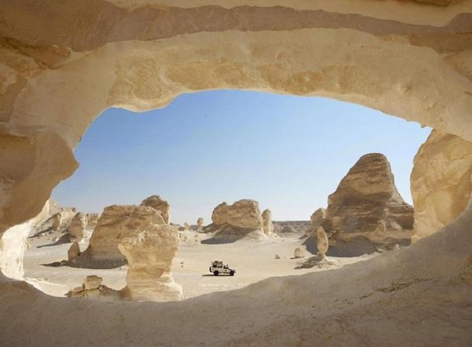 3 Days Safari to Bahariya Oasis and the White Desert