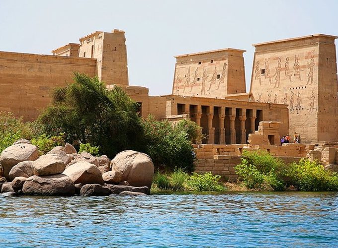 Tour to Edfu and Komombo temples from Aswan