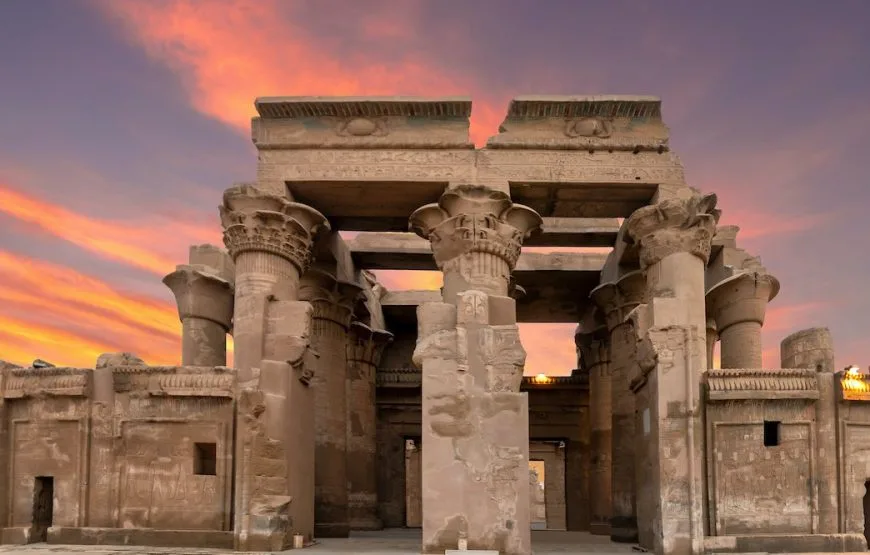3 Nights Timeless Elegance Nile Cruise From Hurghada
