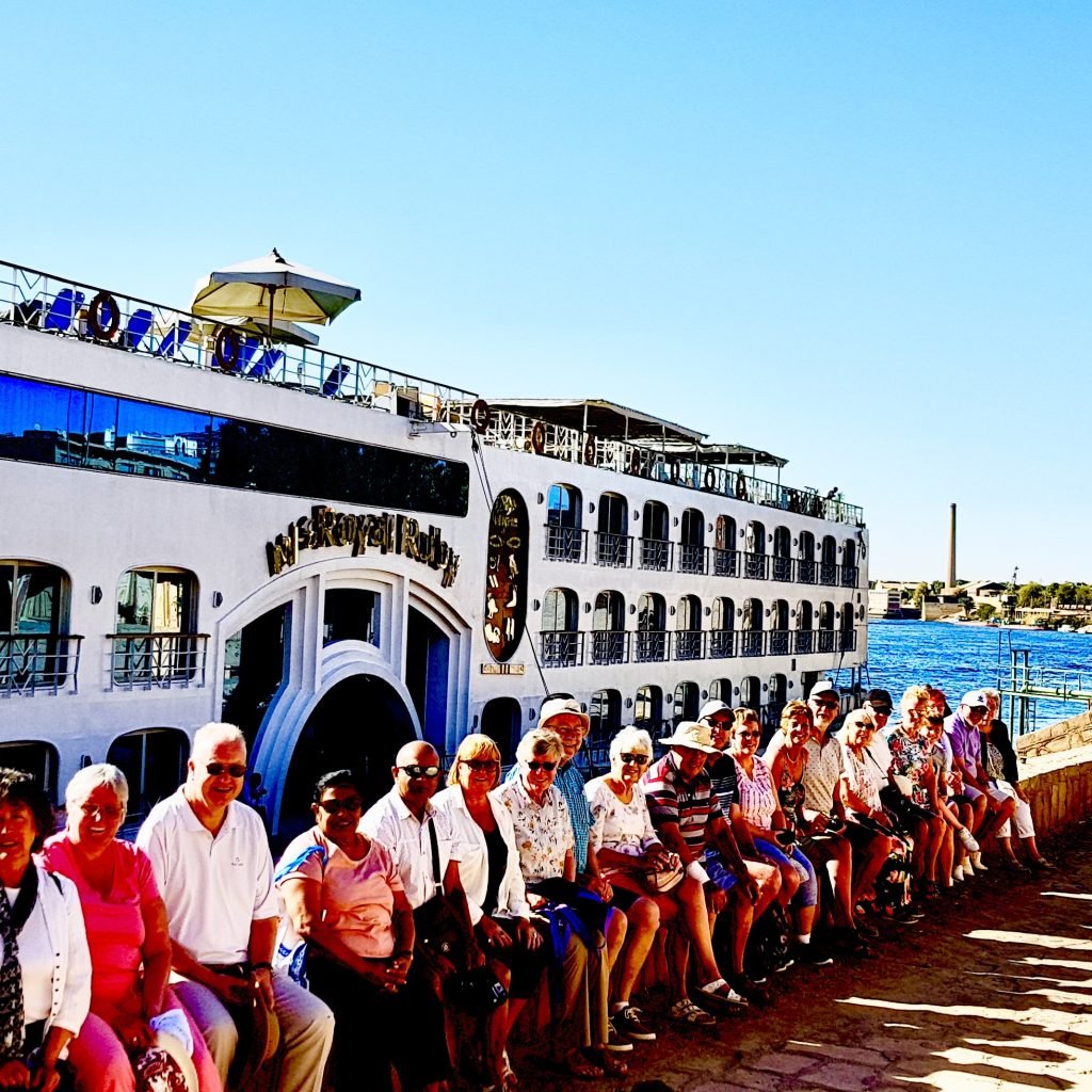 4 Days Nile Cruise  Aswan to Luxor