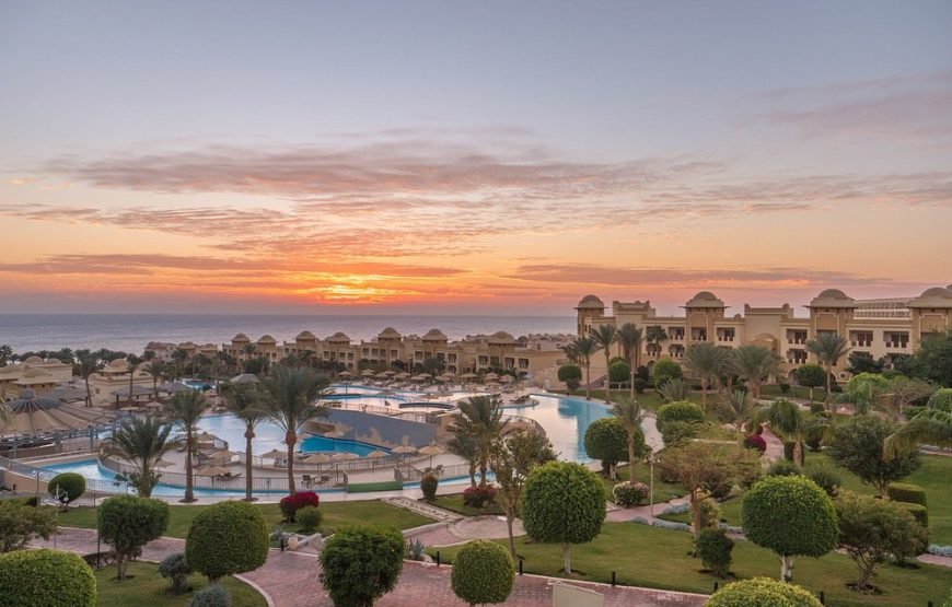 6 Days Luxury Cairo and Red Sea Serenity
